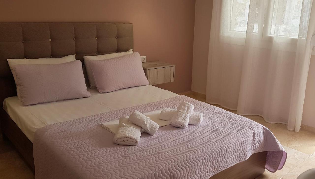 Ioni Rooms Potos Ngoại thất bức ảnh
