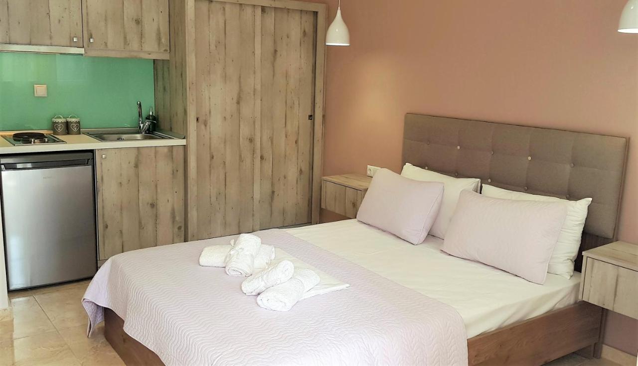 Ioni Rooms Potos Ngoại thất bức ảnh